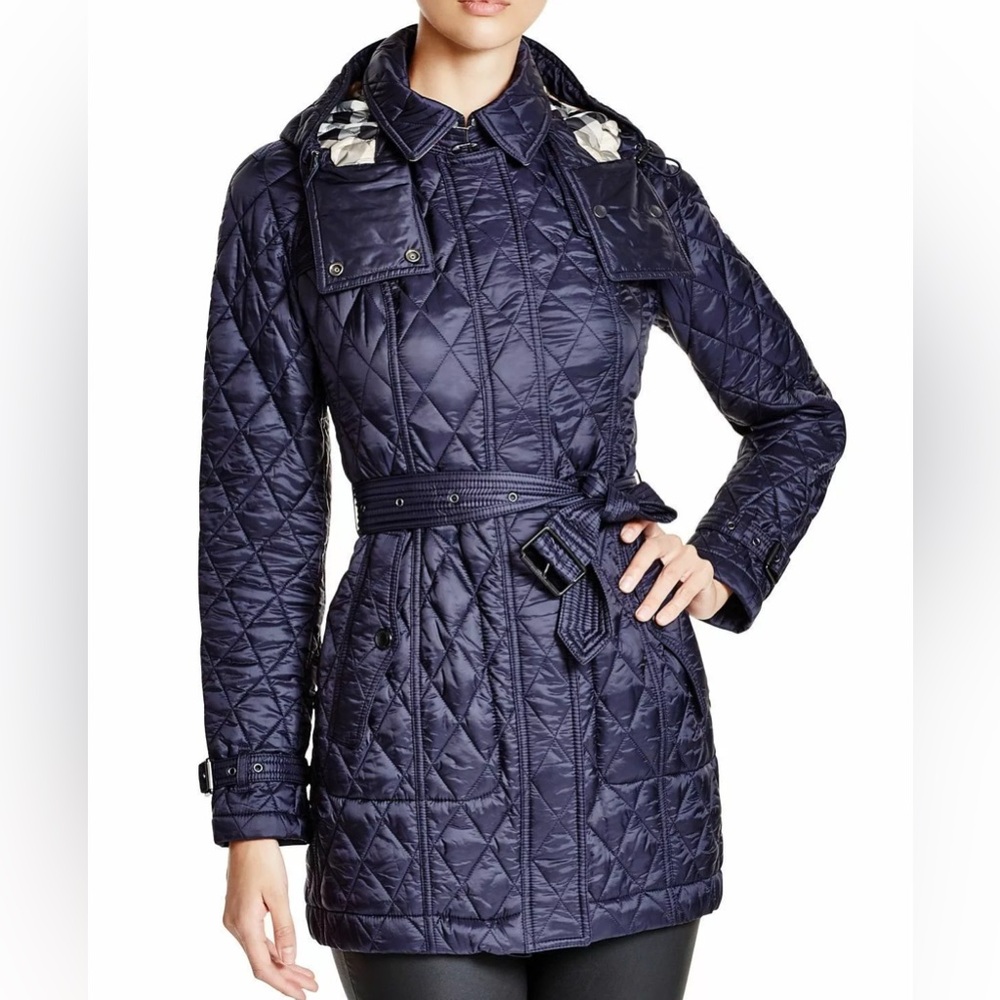 Burberry Women's Quilted Jacket - Navy